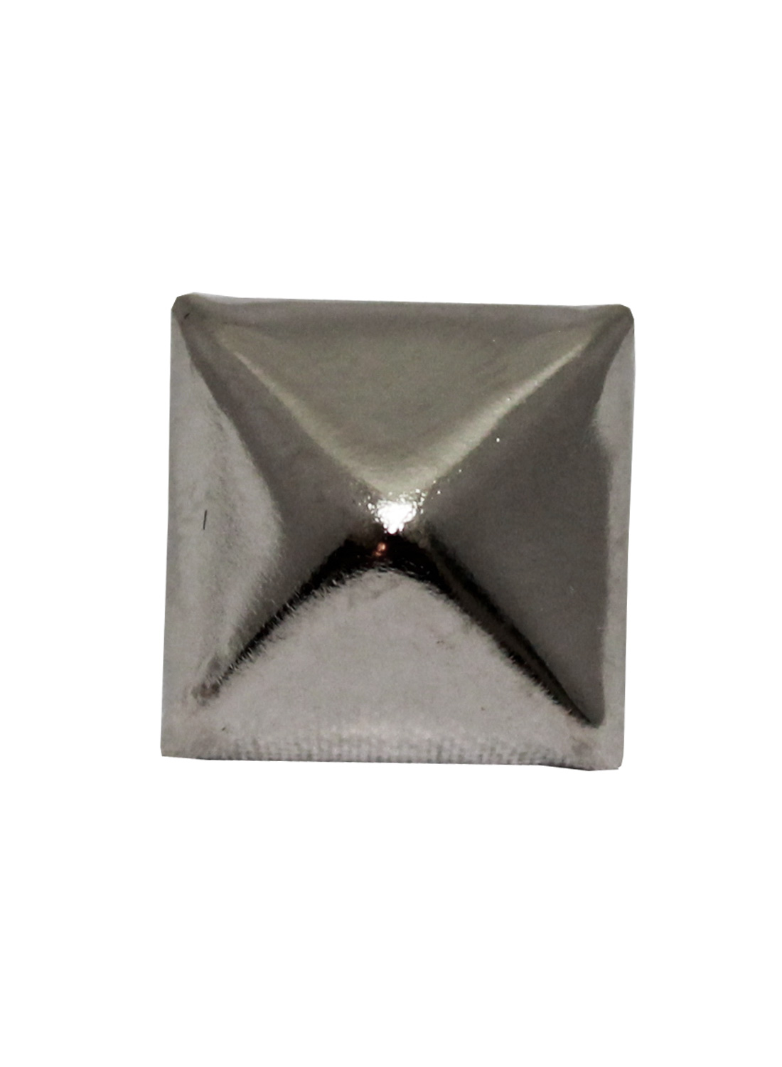 Studs pyramid Medium Newstyle