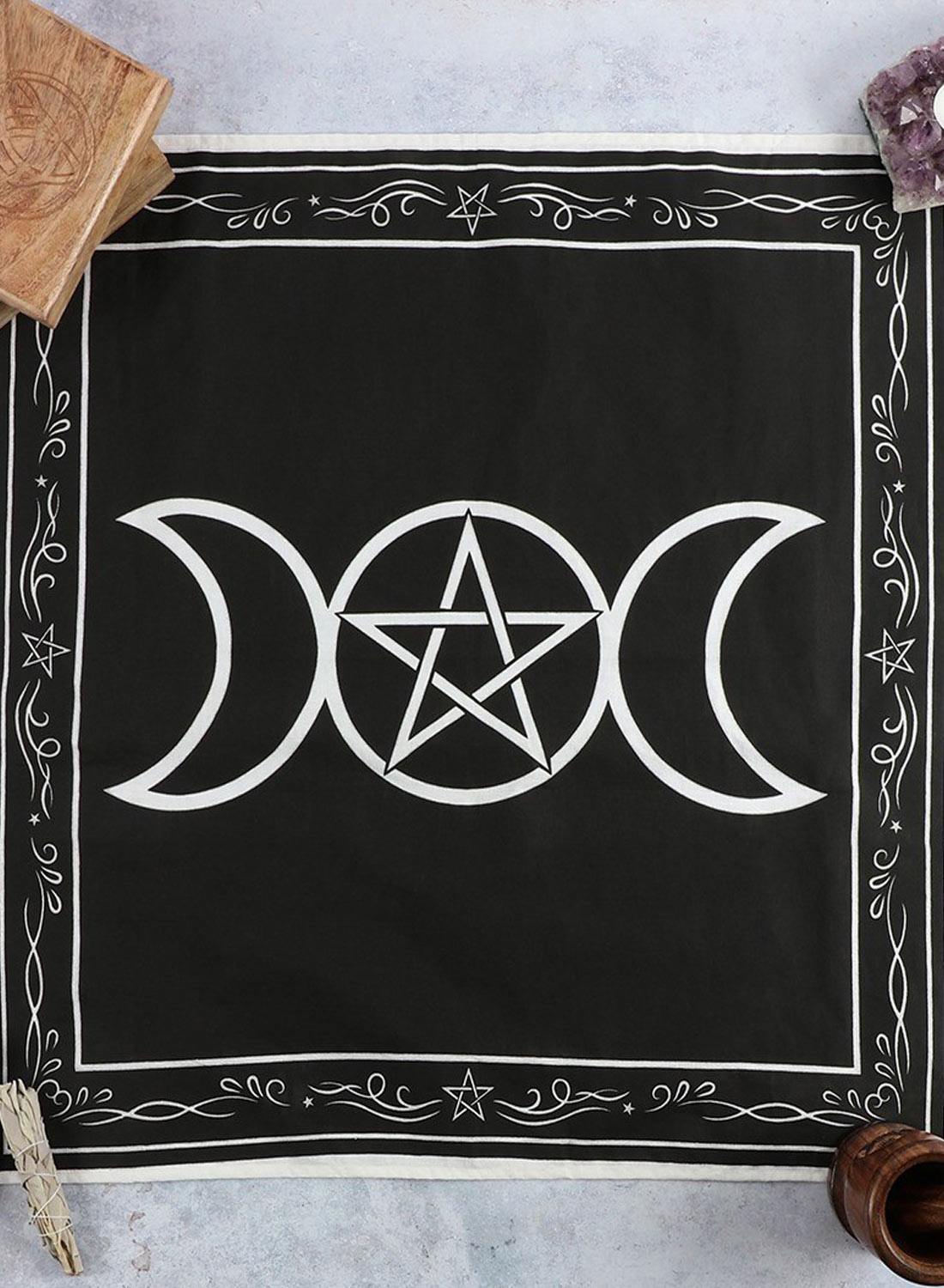 Tripel Moon Altar Cloth