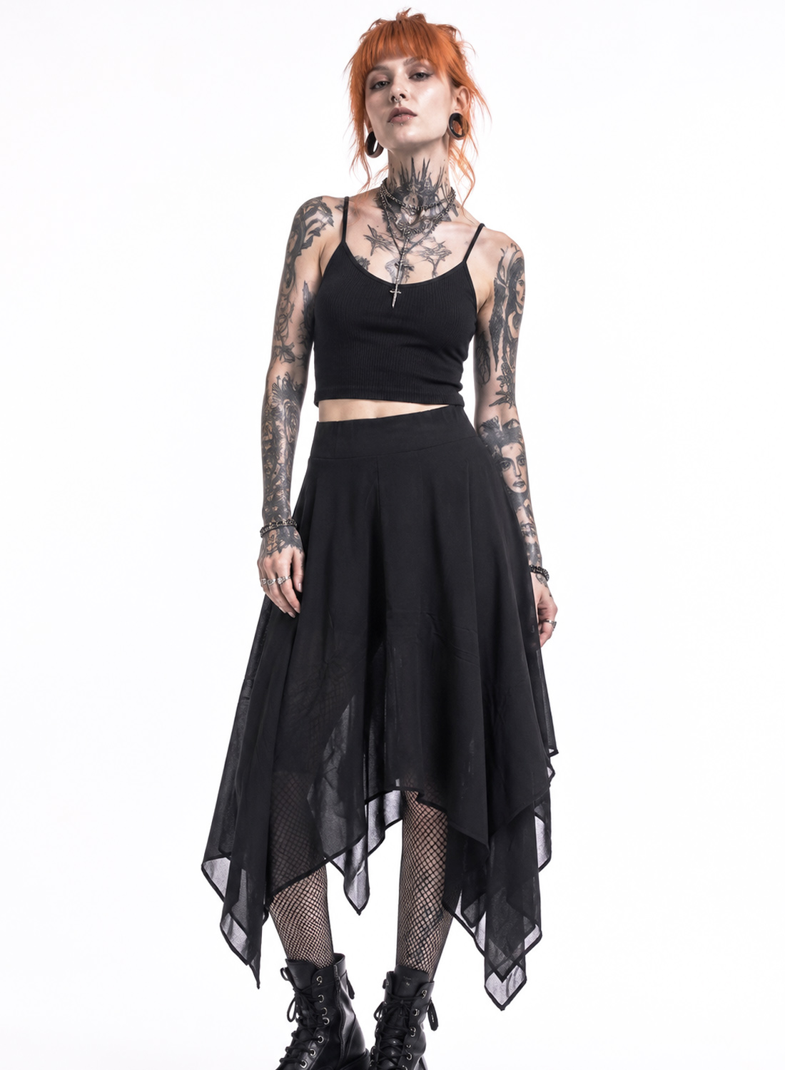 Midnight Shadow Skort – schwarzer asymmetrischer Gothic-Rock mit breiter, elastischer Taille, transparenten Lagen, spitzen Enden und integrierten Hotpants.
